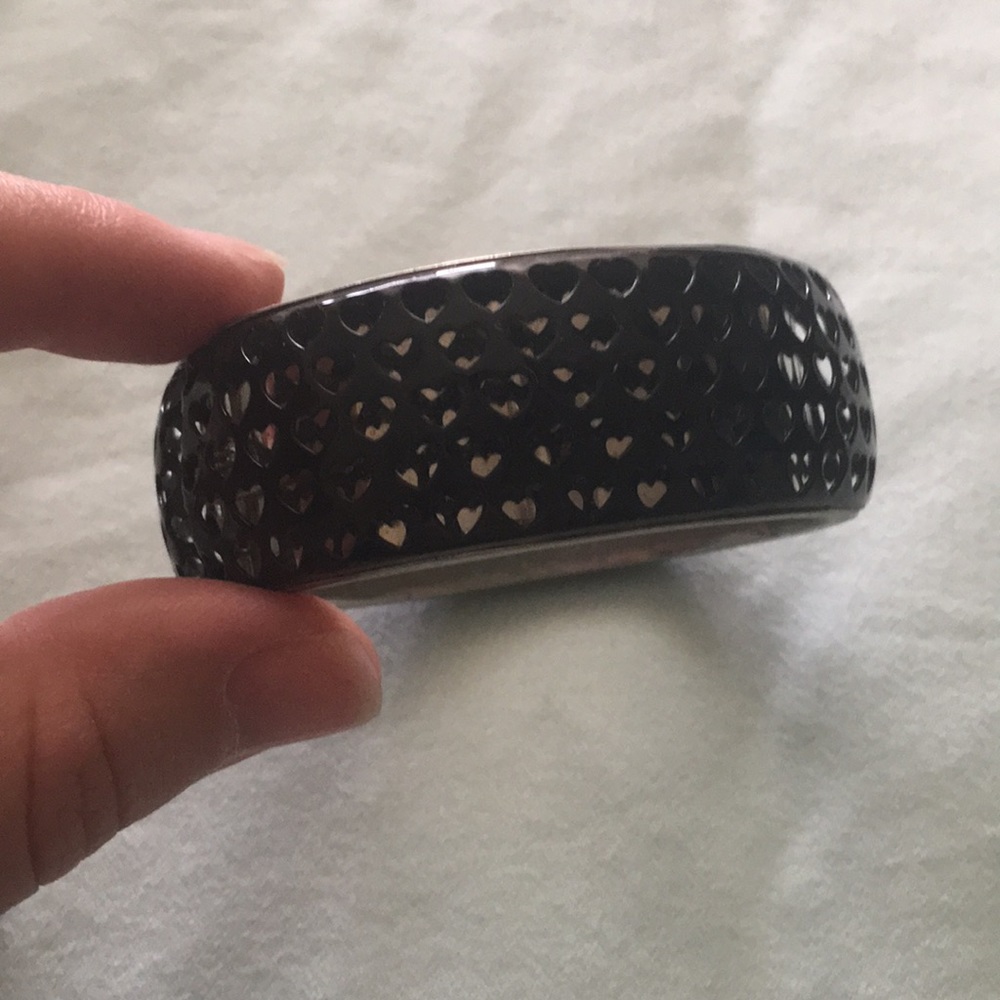 Heart embossed bracelet